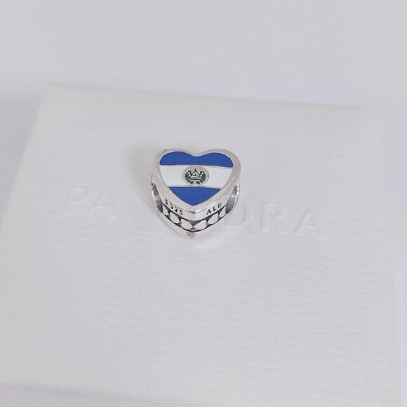 Pandora El Salvador Flag Exclusive Heart Charm Bead with box - Picture 3 of 9